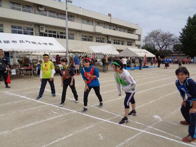 地区対抗リレー予選スタート直前