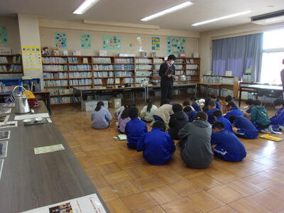 写真：中野小学校でばりぃ資料館