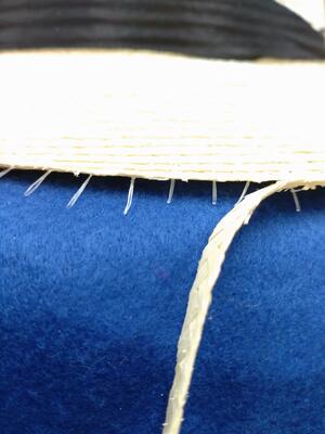 写真：経木帽子の縫い目