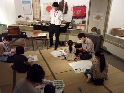 おもちゃ作り風景