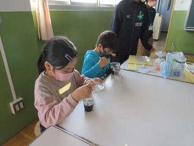 謎スライム作成中