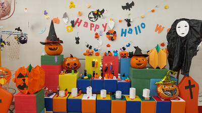 みんなで飾り付け