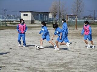 女子のサッカー