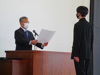 予行の最後に生徒の表彰をしました　埼玉県教育委員会から生徒表彰