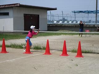 女子テニス部　ボレー練習