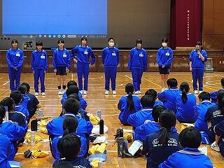 新入生歓迎会　生徒会本部、専門委員会委員長