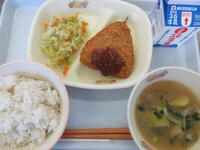 11月7日の給食（坂小学校）