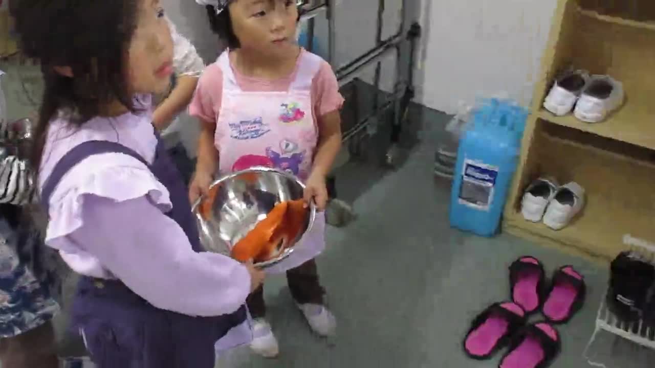 カレーパーティー・調理室へLet's Go(きりん組）