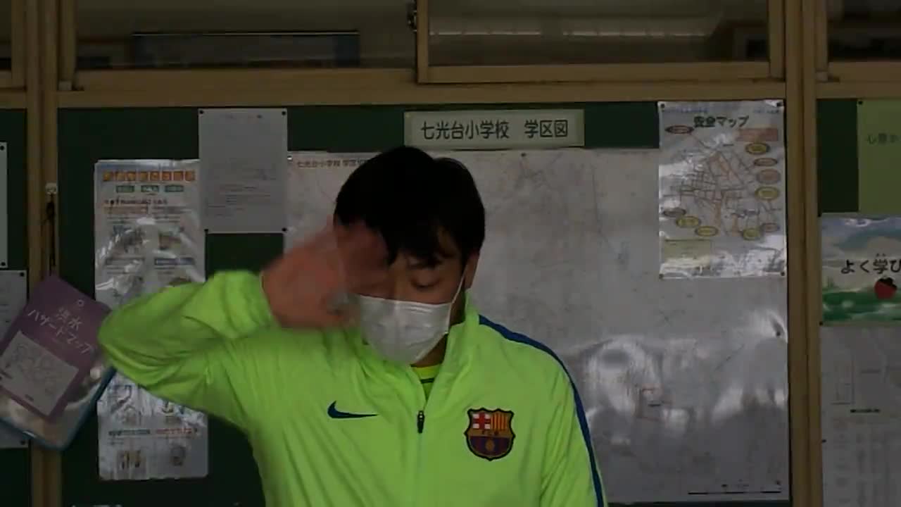 Let's play じゃんけん!! 7（rock,scissors,paper）