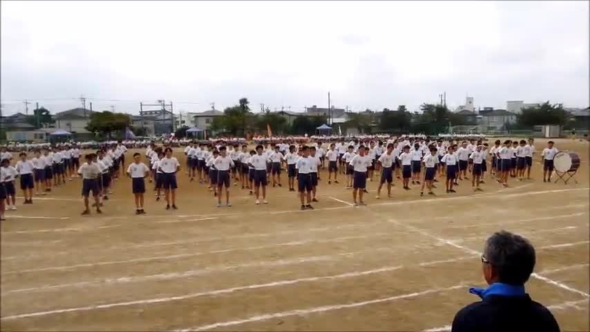運動会（３年男子応援）