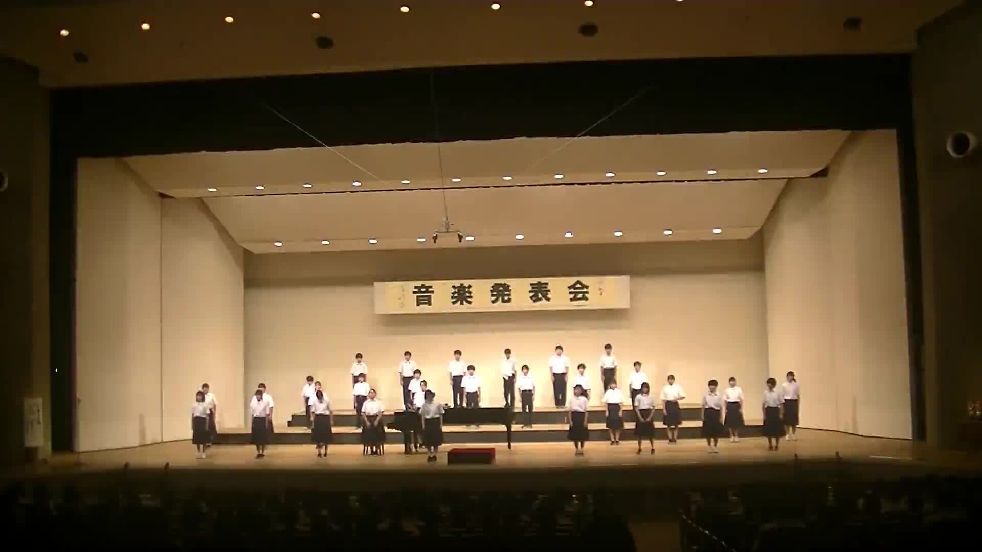 音楽発表会（１年２組）「Tet's Search For Tomorrow」