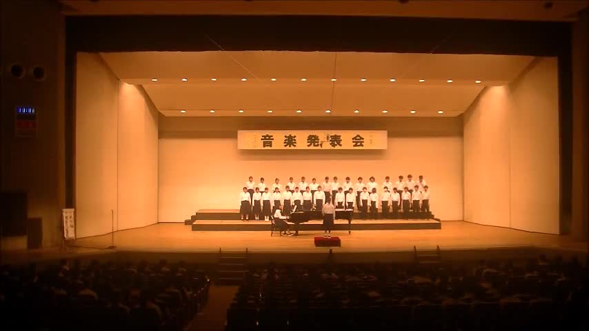 音楽発表会（１年６組）「この星に生まれて」