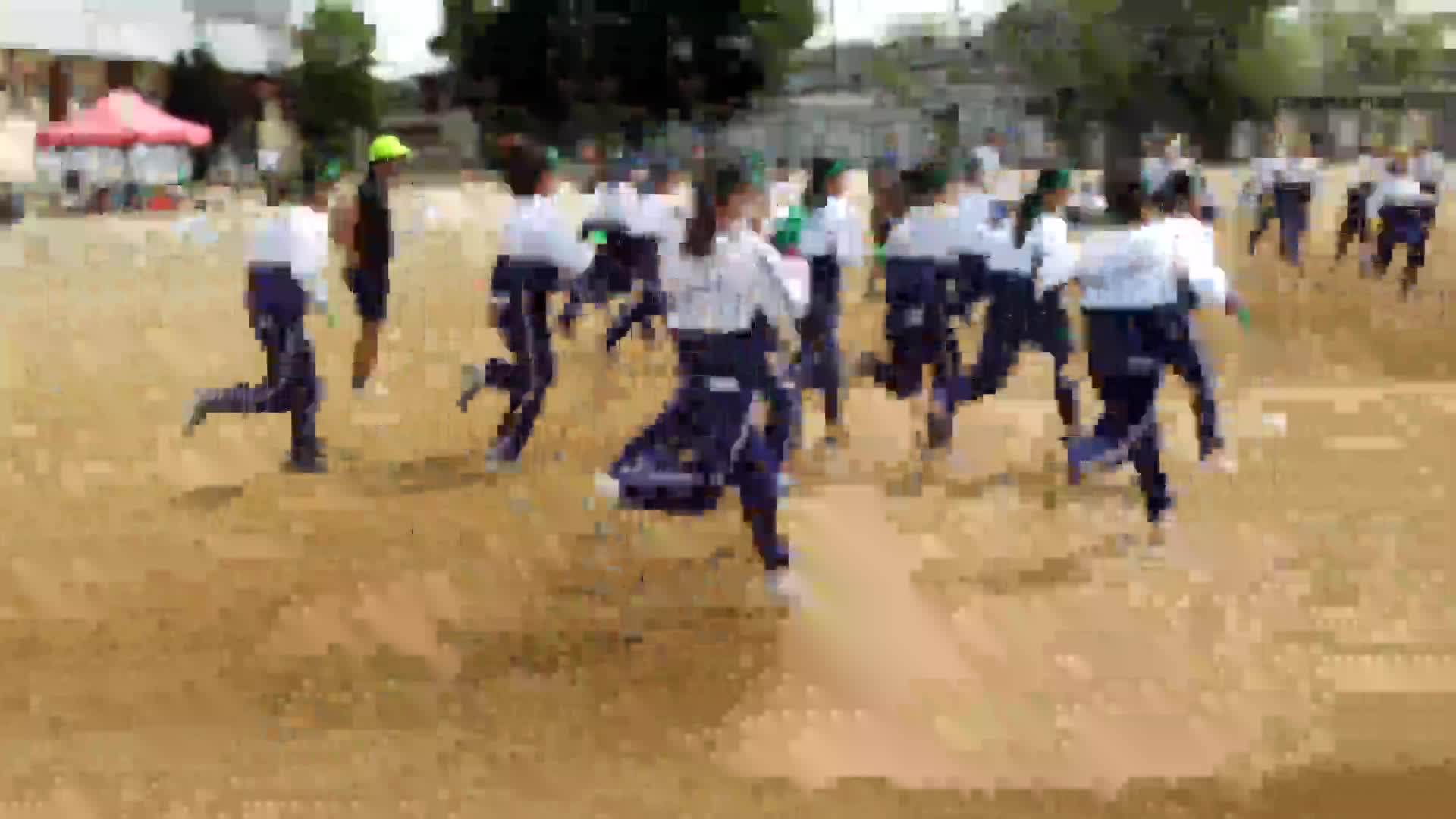 運動会予行【予告】ザ・タイヤ取り　復活！（３年女子）