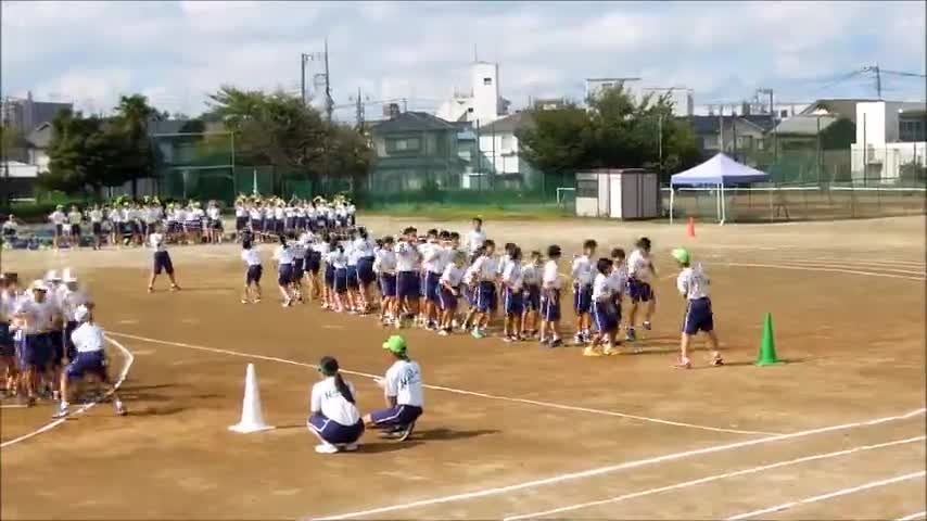 運動会予行【予告】大縄跳び（１年）