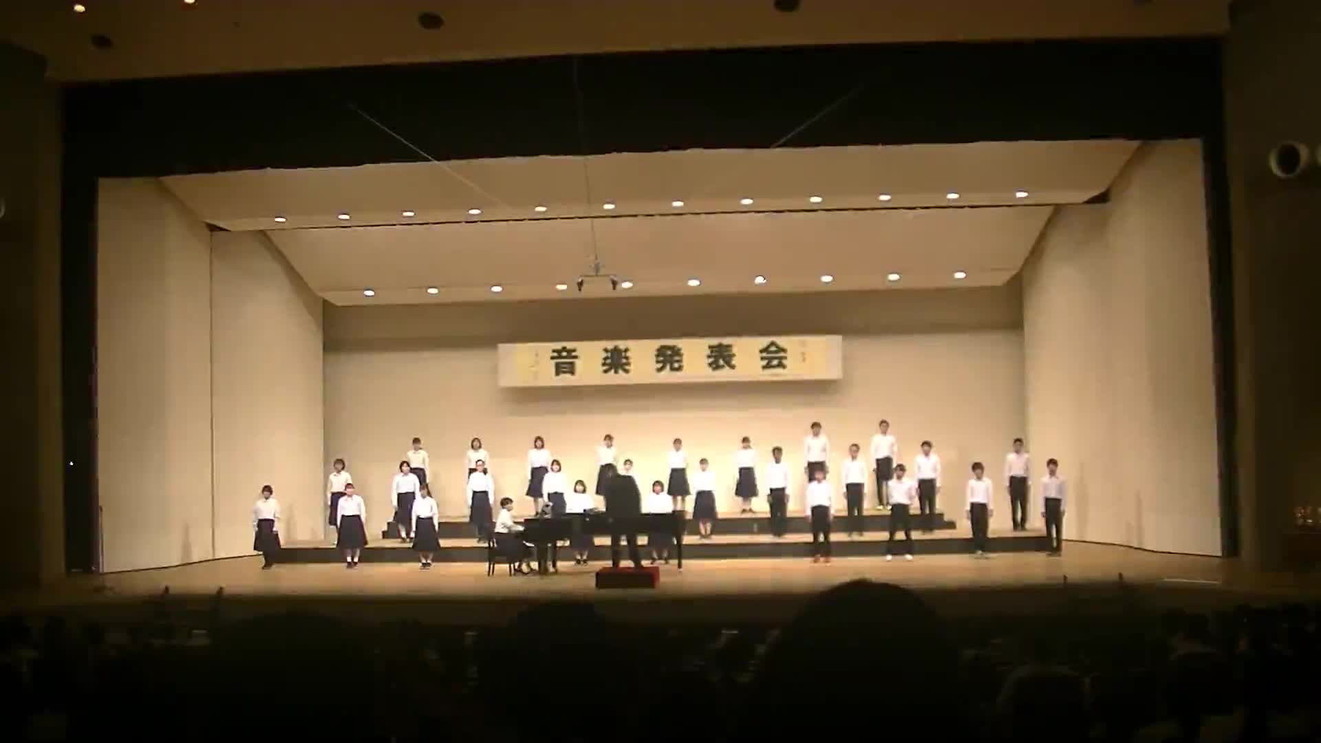 音楽発表会（選抜合唱）