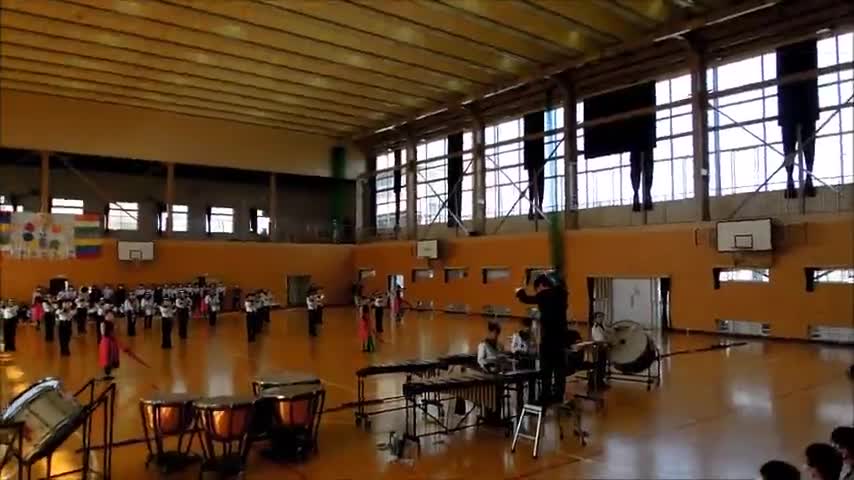 全校集会（吹奏楽部の発表）