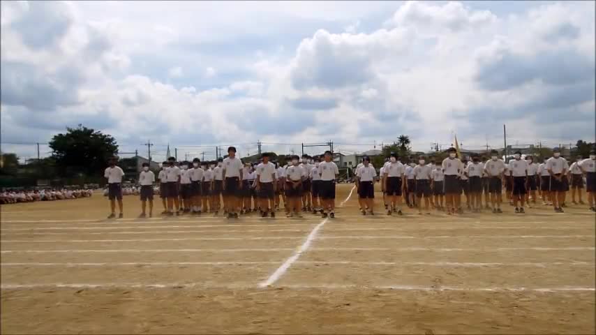 運動会（応援合戦：青）