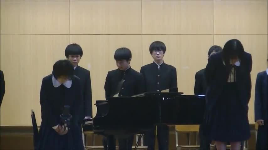 音楽発表会（３年６組）「　虹　」