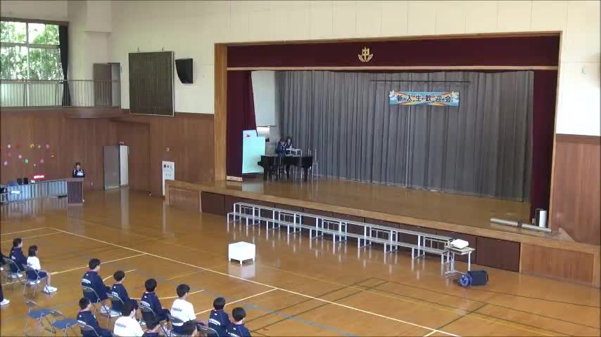 新入生歓迎会（オープニング）