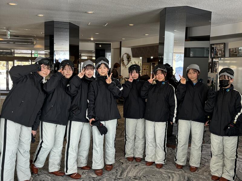 昼食後、着替え終わった女子集団！