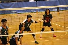 女子バレー_守りその２