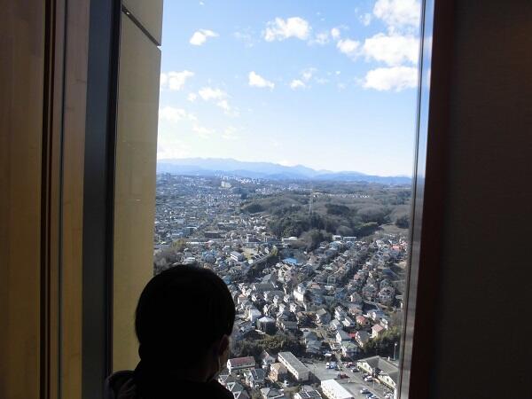 展望室から綺麗な富士山が見えました